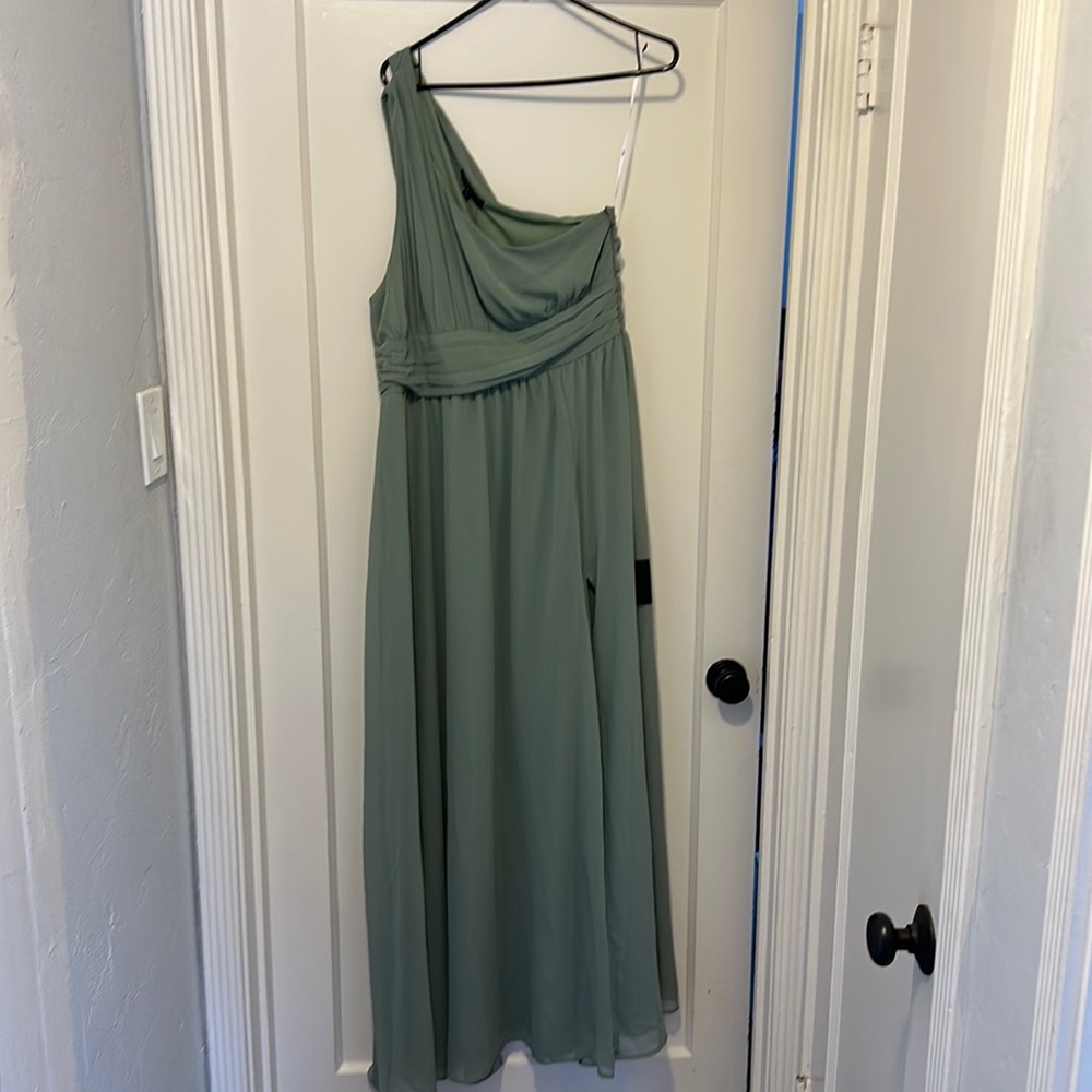 Lulus one shoulder dress